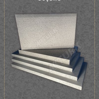 Serrated flooring